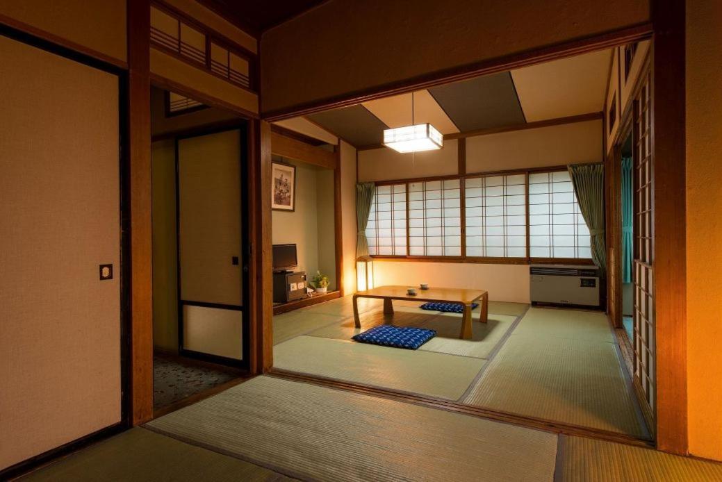 Yoshidaya Hotell Yamagata  Exteriör bild