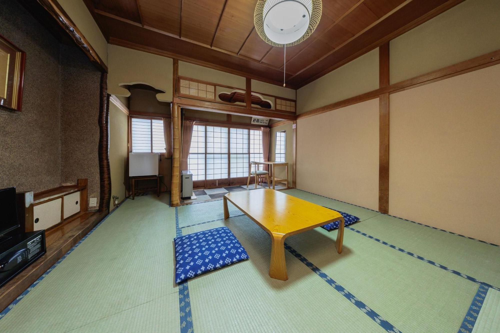 Yoshidaya Hotell Yamagata  Exteriör bild
